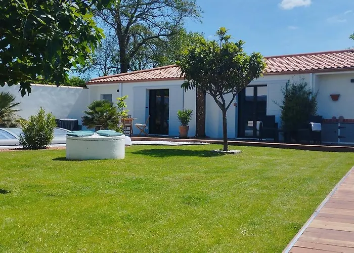 Casa de hóspedes Claire&co D'hôtes 3*