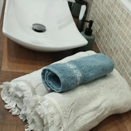 Claire & Co D'hotes 3*