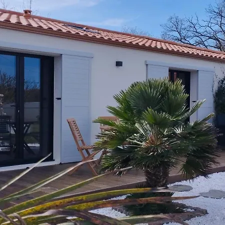 Claire & Co D'hotes Penzion 3*